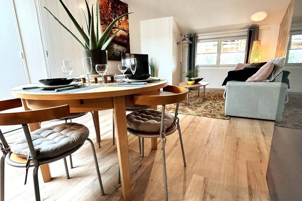 Le Campagnard & Le Maryline # Wifi # Clim # Parking Gratuit # Calme & Nature Apartment