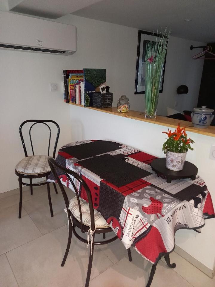 Apartment Le Campagnard & Le Maryline # Wifi # Clim # Parking Gratuit # Calme & Nature